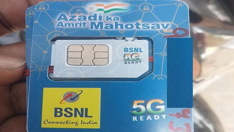 आई फोन और सिम कार्ड का बदलता सफर: क्या सिम की जरूरत खत्म हो जाएगी?