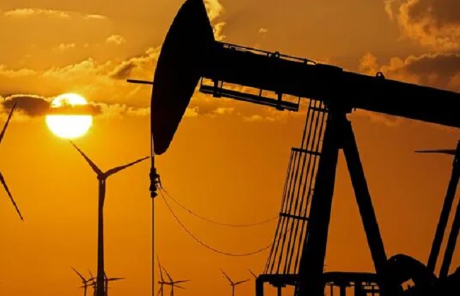 अमेरिका-ईरान के बीच बढ़ते तनाव से कच्‍चे तेल की कीमत 6 महीने के उच्‍चतम स्‍तर पर