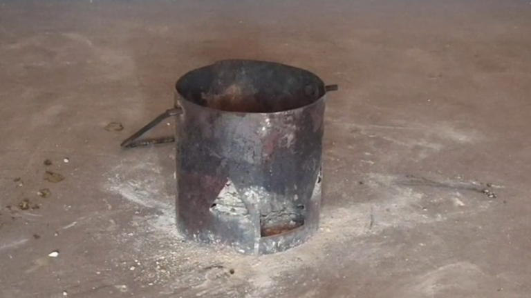 सूरजपुर में सिगड़ी के धुएं से  दंपति और मासूम सहित तीन की मौत