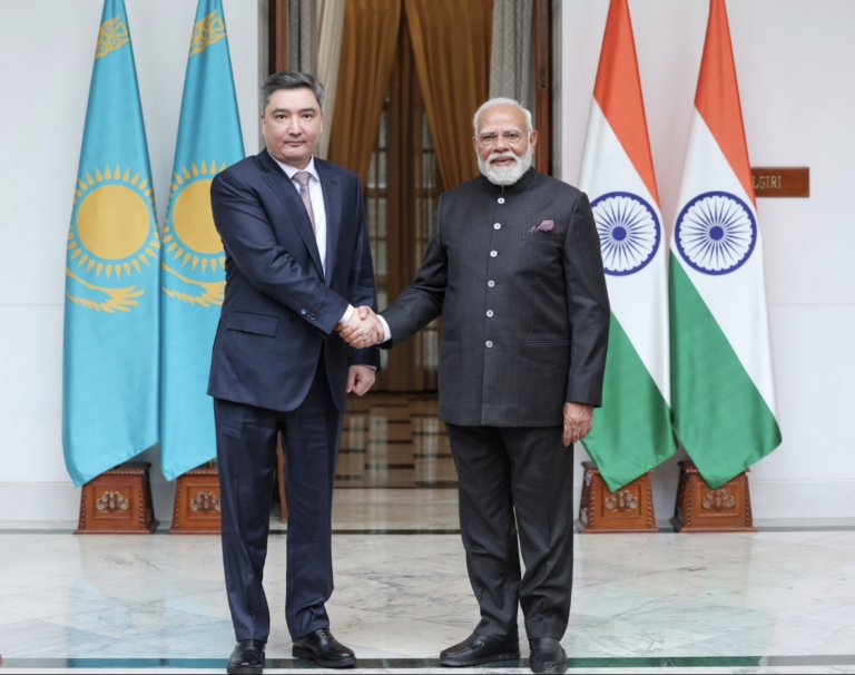 प्रधानमंत्री मोदी ने भूटान और कजाखस्तान के प्रधानमंत्रियों से की मुलाकात